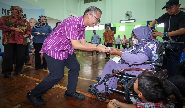 RM38,400 zakat wakalah disumbang kepada warga Lembah Pantai