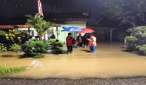 Banjir: Dua PPS dibuka di Perlis