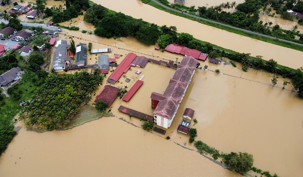 Banjir: Angka penduduk terjejas menurun sedikit pagi ini