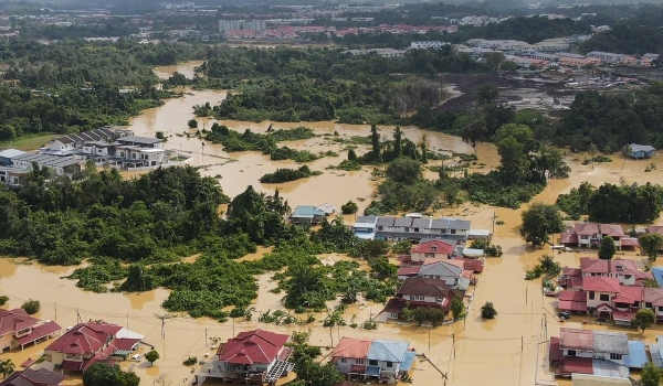 Banjir Sabah-Sarawak kini meningkat kepada 15,032 orang