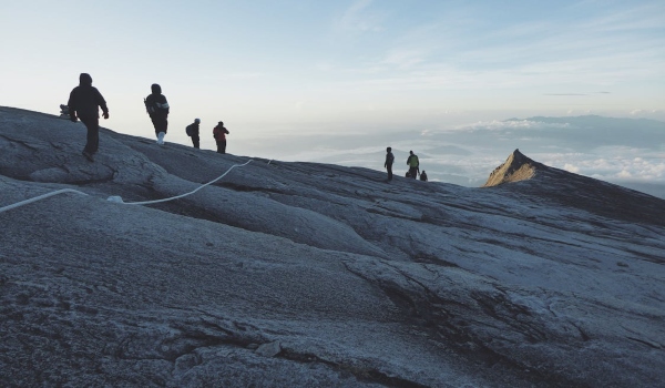 Wajibkan pemeriksaan kesihatan sebelum daki Gunung Kinabalu