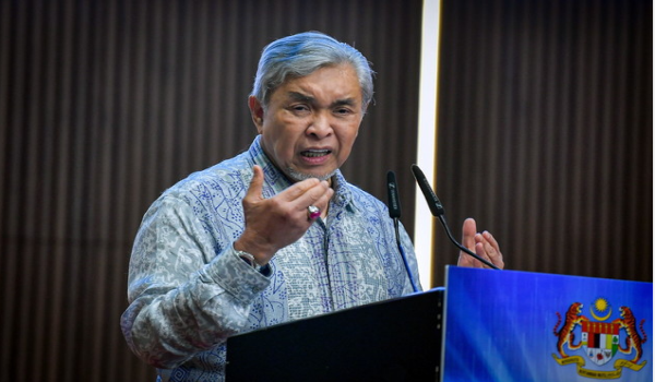 Lepasan TVET terima gaji premium RM3,500 hingga RM5,000 – Zahid