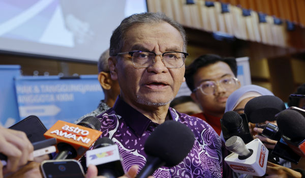 2108 KKM LANCAR GARIS PANDUAN BULI 2