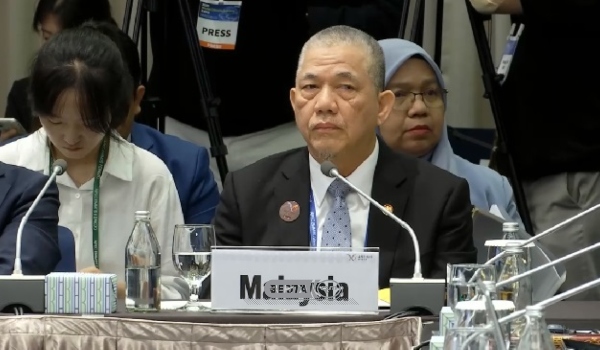Datuk Seri Fadillah Yusof