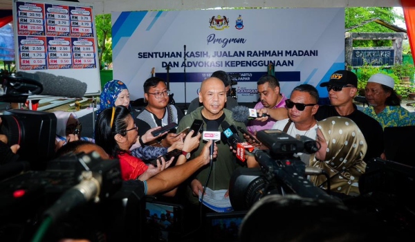 Menteri gesa daftar SKPS segera terima manfaat subsidi petrol RON95