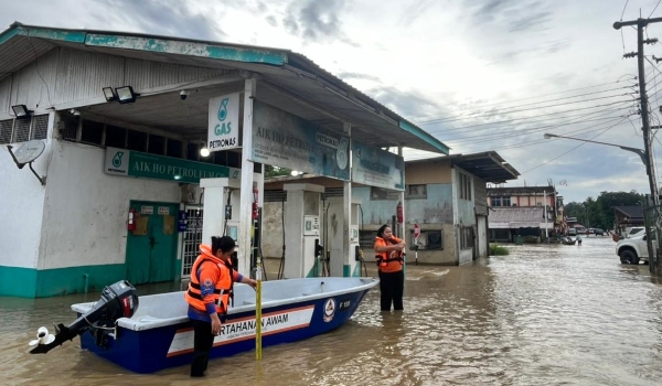 11 kawasan terjejas banjir akibat air pasang besar di Long Lama