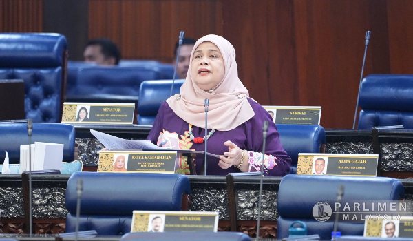 Timbalan Menteri Kemajuan Desa dan Wilayah (KKDW) Datuk Rubiah Wang /Foto Parlimen