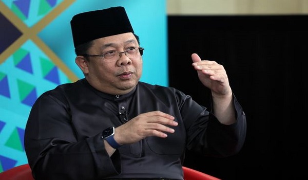 Hasil penyelidikan Islam asas pembentukan dasar dan hukum 