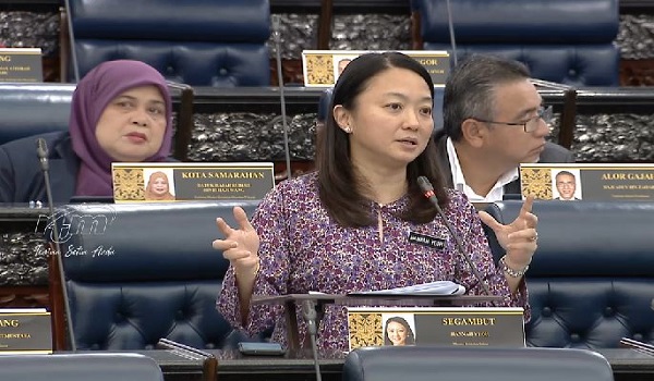 (Menteri Belia dan Sukan, Hannah Yeoh)