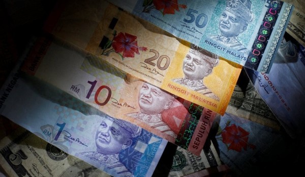 Ringgit ditutup mengukuh semula, menjelang pengumuman KDNK suku keempat