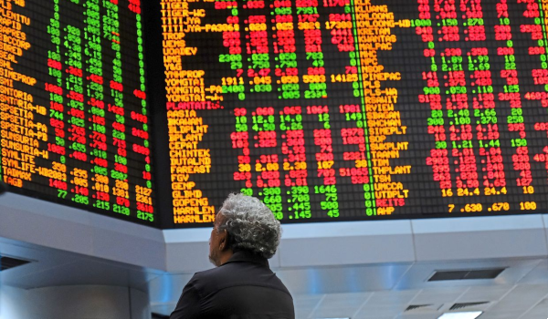 Bursa Malaysia ditutup rendah sedikit berbanding dolar AS