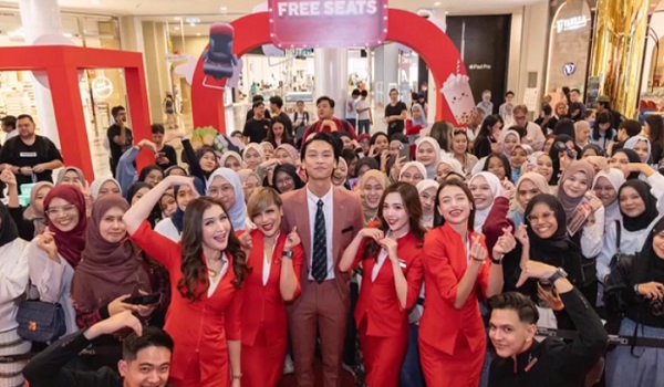 AirAsia tawar 10 juta tempat duduk percuma