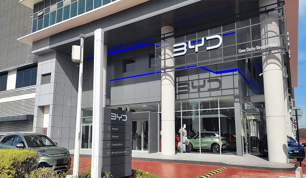 BYD lancar model Denza di Malaysia tahun depan