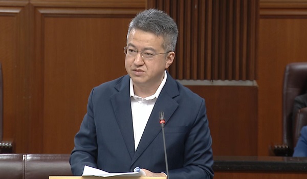 Timbalan Menteri Pelaburan, Perdagangan dan Industri, Liew Chin Tong