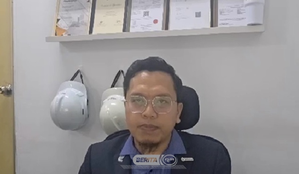 Ahmad Fathi Dr Zainaazlan