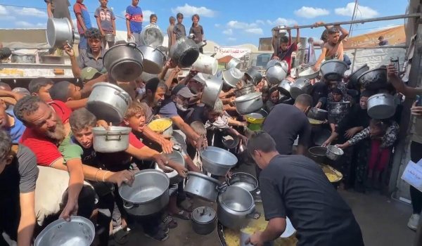20,000 orang bergantung kepada dapur amal itu setiap hari untuk terus hidup/Foto VIORY
