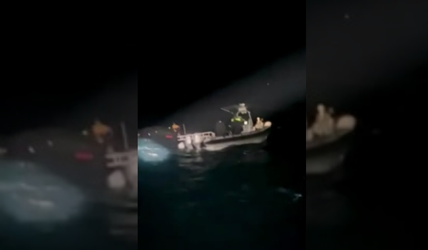 Pengawal Pantai Greece menemukan empat migran maut di perairan Lesbos/ REUTERS