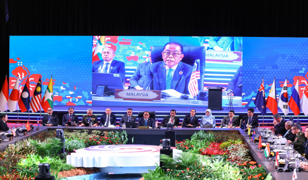 Menteri Pertahanan, Datuk Seri Mohamed Khaled Nordin menyampaikan ucapan pembukaan semasa Mesyuarat Menteri-Menteri Pertahanan ASEAN (ADMM) ke-19 dan Mesyuarat Menteri-Menteri Pertahanan ASEAN-Plus (ADMM-Plus) ke-12 yang diadakan di Pusat Konvensyen Kuala Lumpur/BERNAMA