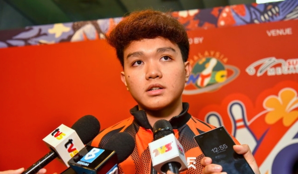 2508 SKN MALAYSIA RAIH TIGA GANGSA DI KEJOHANAN BOLING REMAJA ASIA 3
