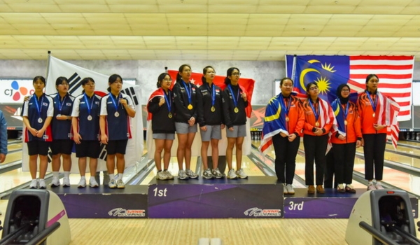 2508 SKN MALAYSIA RAIH TIGA GANGSA DI KEJOHANAN BOLING REMAJA ASIA 4