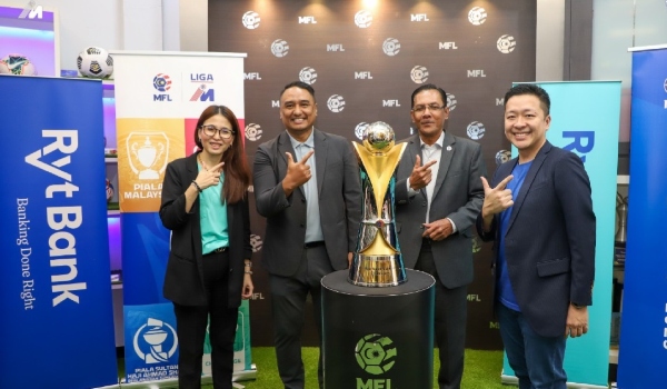 Foto Liga Bolasepak Malaysia (MFL)