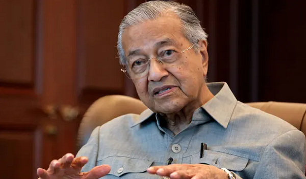 Tun Dr. Mahathir semakin pulih dan dipindah ke wad biasa, IJN