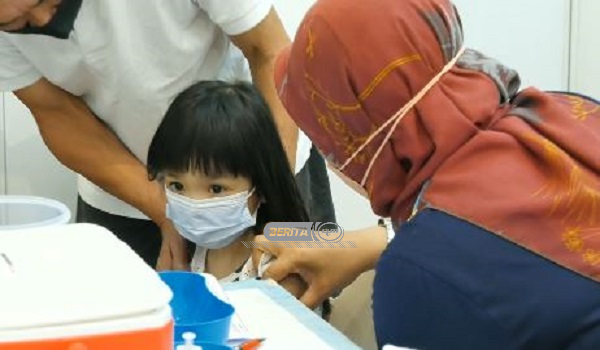 881,602 kanak-kanak di Malaysia lengkap vaksinasi COVID-19