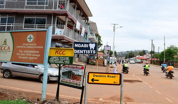 Vaksin percubaan Ebola tiba di Uganda