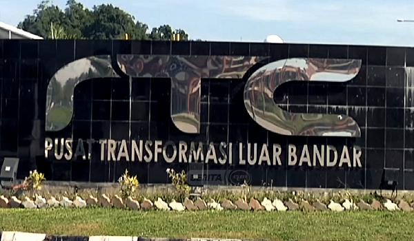 Satu lagi Pusat Rujukan Pemasaran Pertanian Berteknologi FAMA dibangunkan di Perak