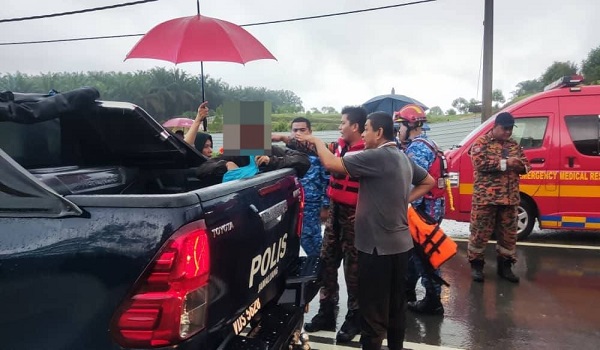 0201 LELAKI HANYUT BANJIR 2