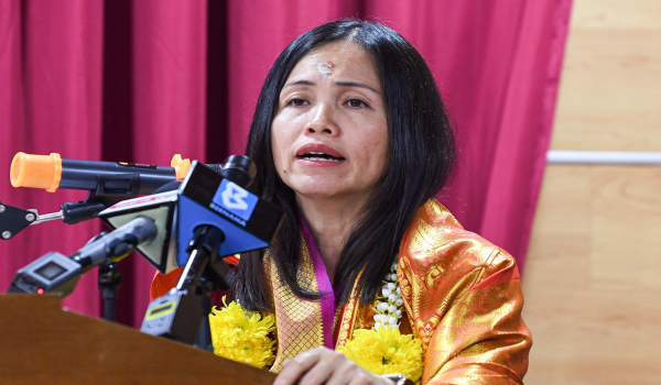 1608 TEO BERITA PALSU MELONJAK 2