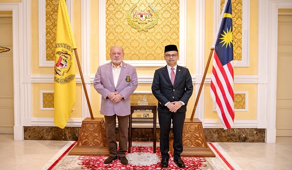 Foto FB Fahmi Fadzil