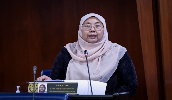 2108 PAR FUZIAH SELEWENG LPG 2