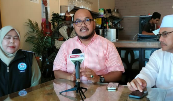 2712 KDH MCPF LARANG TELEFON SEKOLAH 2