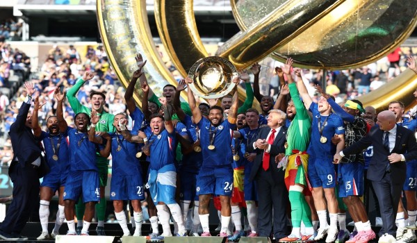 1407 SKN CWC CHELSEA CHAMP 1