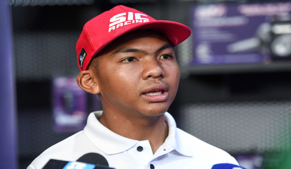 0608 SKN HAKIM SUNTIKAN SEMANGAT 2