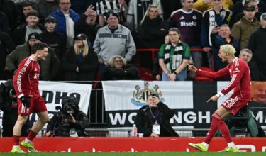0102 SKN EPL LIV VS NEW 2