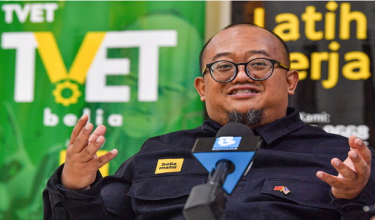 0105 BZ PEKERJA EKONOMI NEGARA