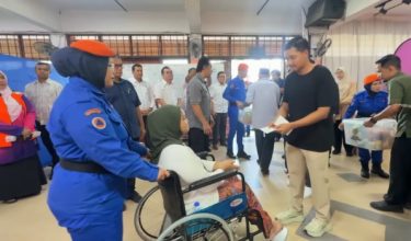 Keprihatinan pihak istana Terengganu terhadap penduduk terjejas banjir