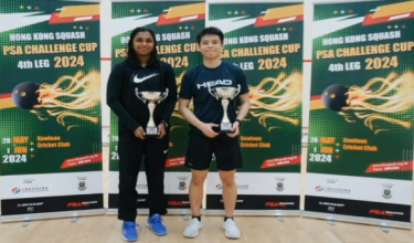 Pemain skuasy negara, Joachim Chuah (kanan) dan Sehveetrraa Kumar (kiri) / Foto FB Hong Kong Squash