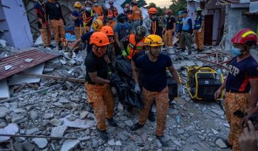 Operasi SAR diteruskan pasukan penyelamat /FOTO Reuters