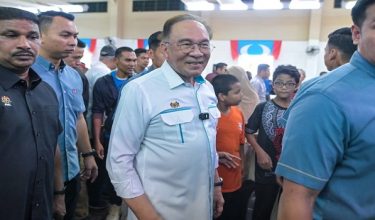 Perdana Menteri Datuk Seri Anwar Ibrahim hadir pada Hari Keluarga dan Rapat Reformis Kebangsaan 2026 di Bukit Beruntung Golf Resort/ BERNAMA