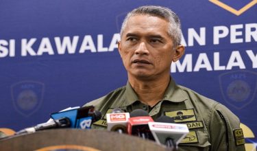 PUTRAJAYA, 3 Feb -- Ketua Pengarah Agensi Kawalan dan Perlindungan Sempadan (AKPS), Datuk Seri Shuhaily Mohd Zain mengadakan sidang media selepas menghadiri Majlis Amanat Ketua Pengarah AKPS 2026 di Dewan Serbaguna Kementerian Dalam Negeri hari ini.

-- fotoBERNAMA (2026) HAK CIPTA TERPELIHARA