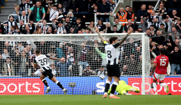 Aksi Newcastle United dalam salah satu perlawanan Liga Inggeris (EPL) musim ini/REUTERS