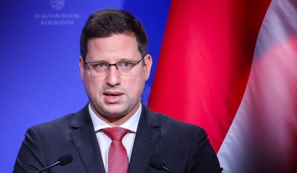 Menteri di Pejabat Perdana Menteri Hungary, Gergely Gulyas
