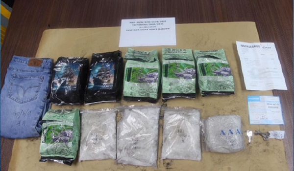 Antara yang dirampas menerusi serbuan yang dilakukan Bahagian Siasatan Jenayah Narkotik Kontinjen Melaka bersama sepasukan polis Bahagian Siasatan Jenayah Narkotik Daerah Alor Gajah
