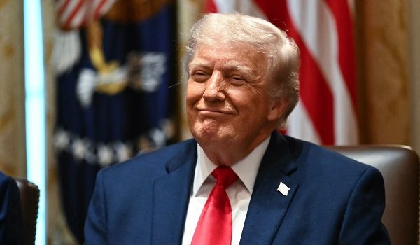 0306 LNR TRUMP DUTI IMPORT BURUH
