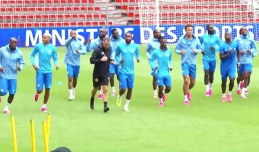 Skuad DR Congo melakukan latihan sebagai persiapan menjelang Piala Dunia/ REUTERS