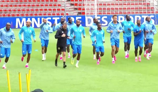 Skuad DR Congo melakukan latihan sebagai persiapan menjelang Piala Dunia/ REUTERS