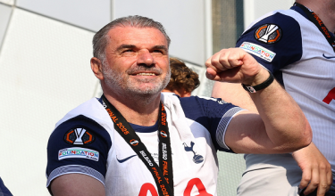 Postecoglou, baru-baru ini membawa Spurs menjulang trofi Liga Europa bulan lalu, sekali gus menamatkan kemarau kejuaraan selama 17 tahun / REUTERS